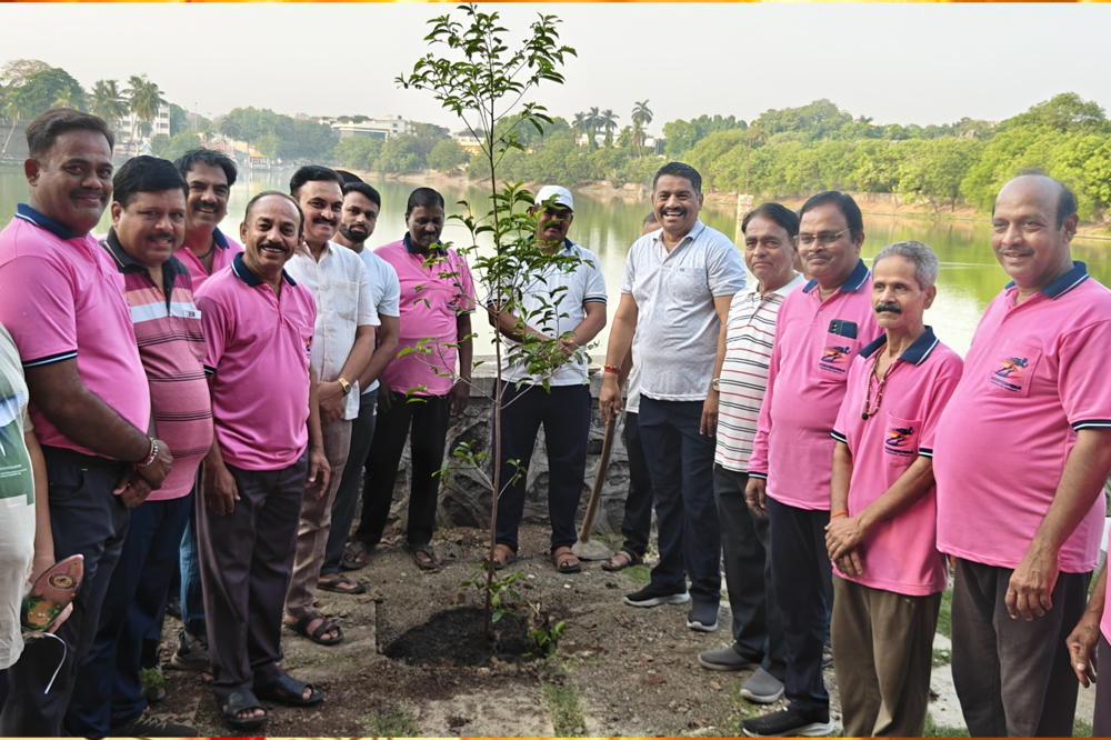 बसव जयंतीनिमित्त ‘बसव सप्ताह’ची सुरुवात; वृक्षारोपणातून पर्यावरणाचा संदेश 